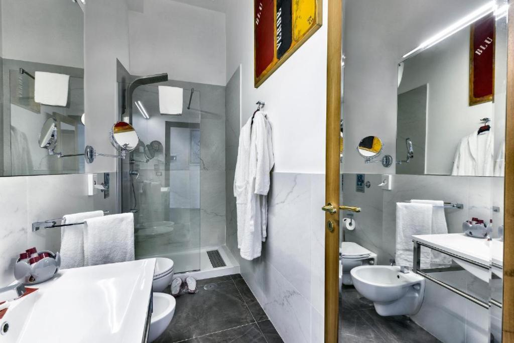 Boutique Hotel Piazza Carita Neapol Zewnętrze zdjęcie