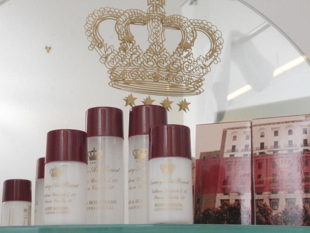 Boutique Hotel Piazza Carita Neapol Zewnętrze zdjęcie