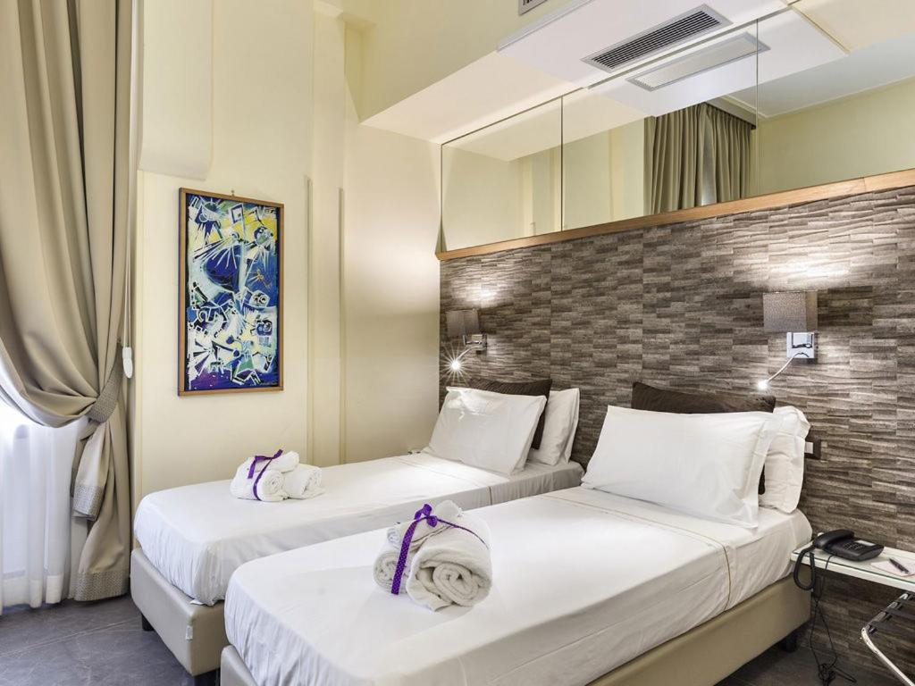 Boutique Hotel Piazza Carita Neapol Zewnętrze zdjęcie